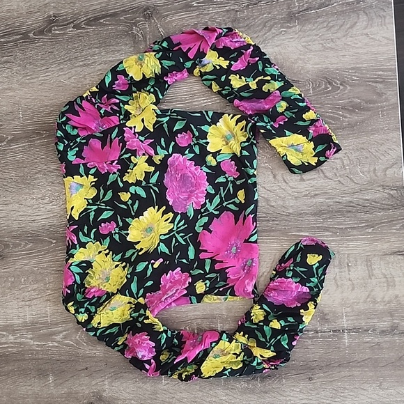 NEW! ZARA Long Sleeve Vibrant Floral Sweetheart Neckline Crop Top XS - Picture 11 of 11